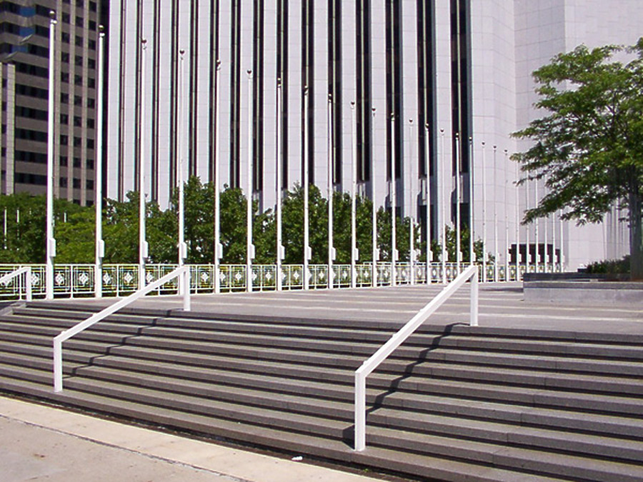 Aon Center by Daniel Kieckhefer