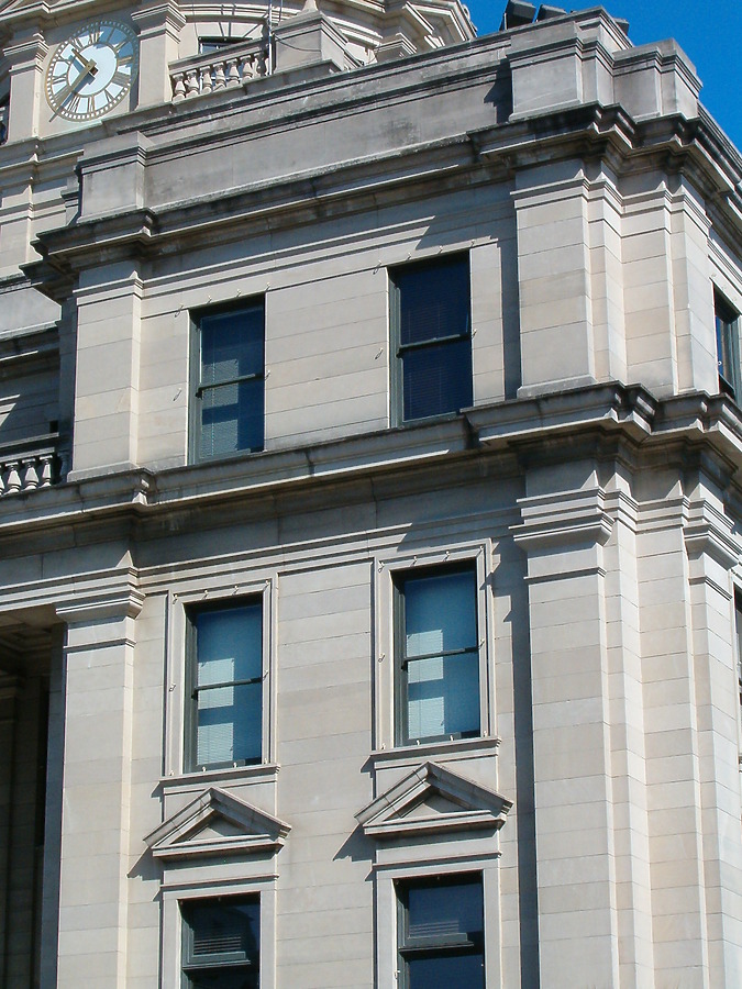 City Hall by Rodney Gunn