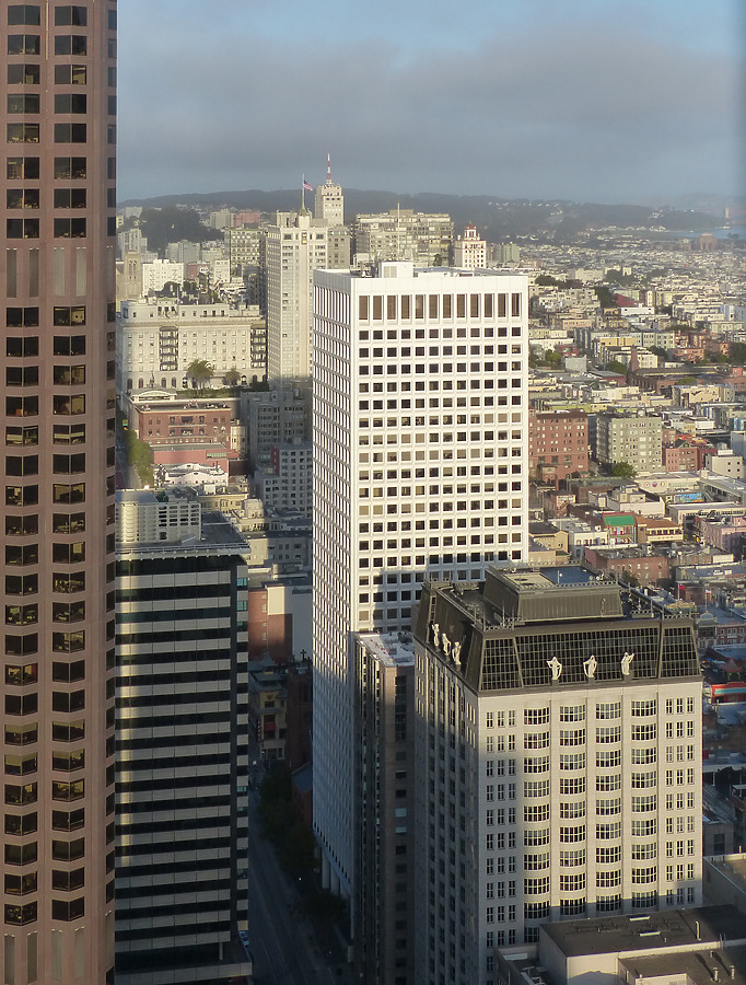 650 California Street by Nate Lindsey