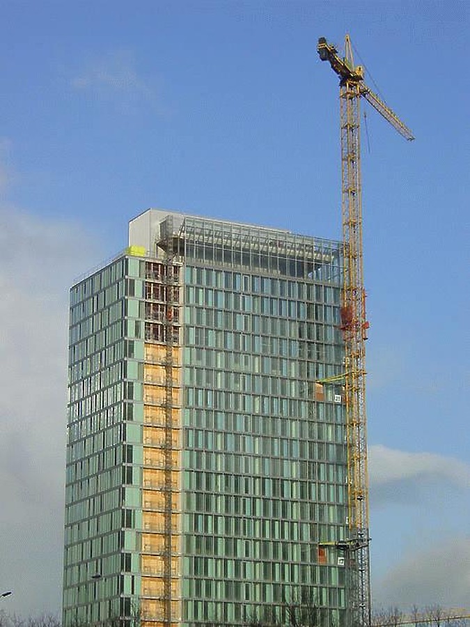 WTC H Toren by Michiel van Dijk