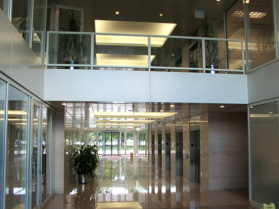 Schaumburg Corporate Center II by Daniel Kieckhefer