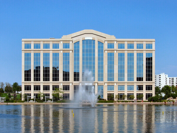 Centennial Lakes Office Center III