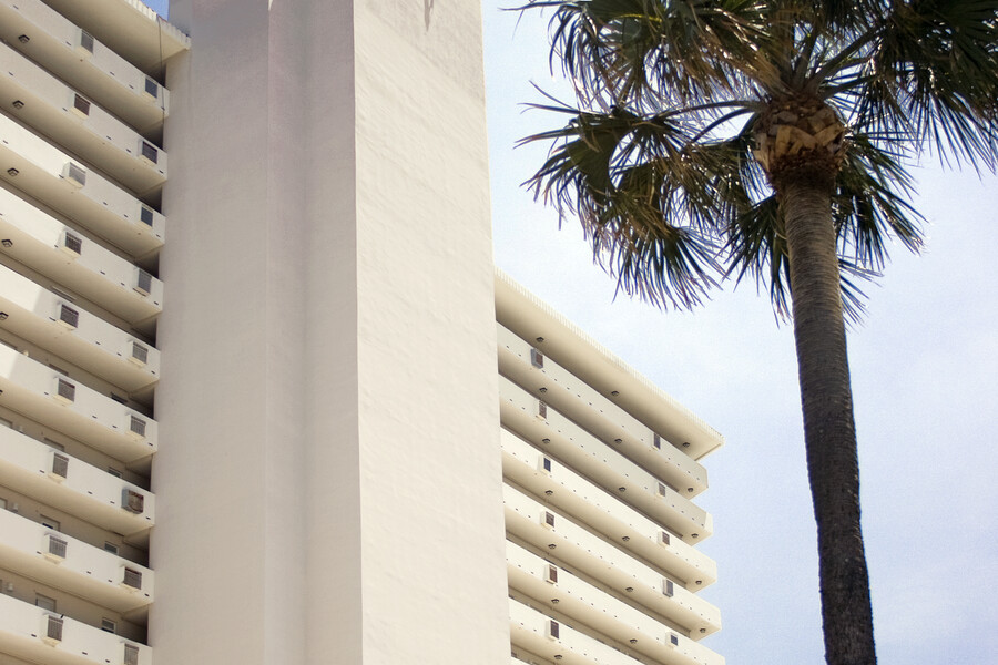 Tiara East Condominiums