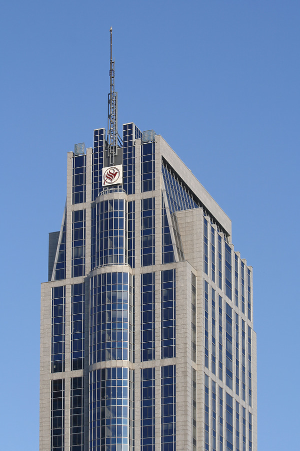Millennium Tower by Michiel van Dijk