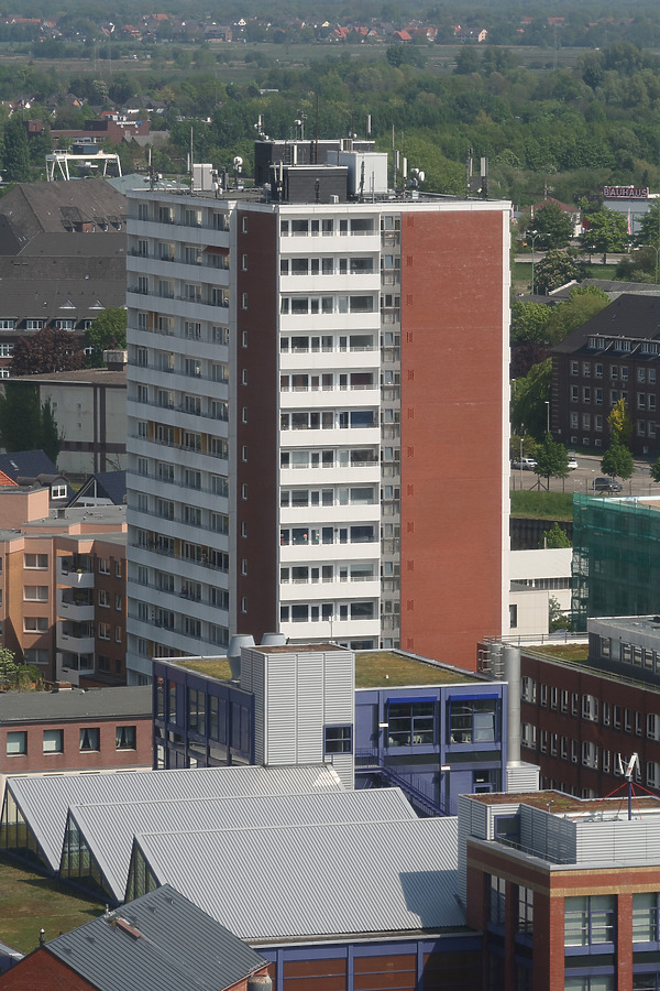 Deichstraße 48 by Michiel van Dijk