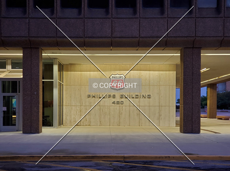Phillips Building by Ryan Hildebrand