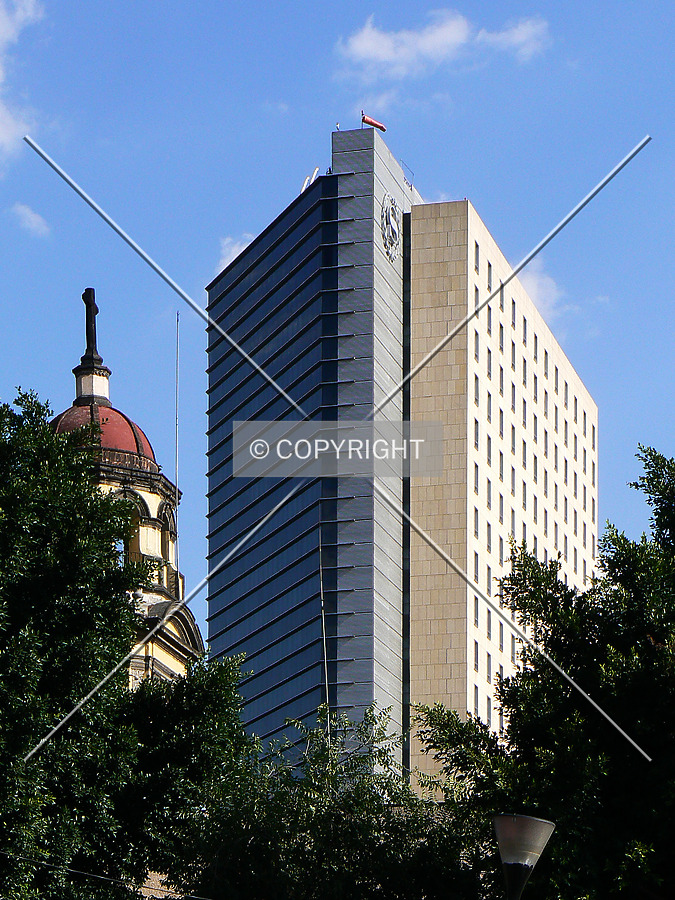 Sheraton Centro Historico by Luis Ibáñez