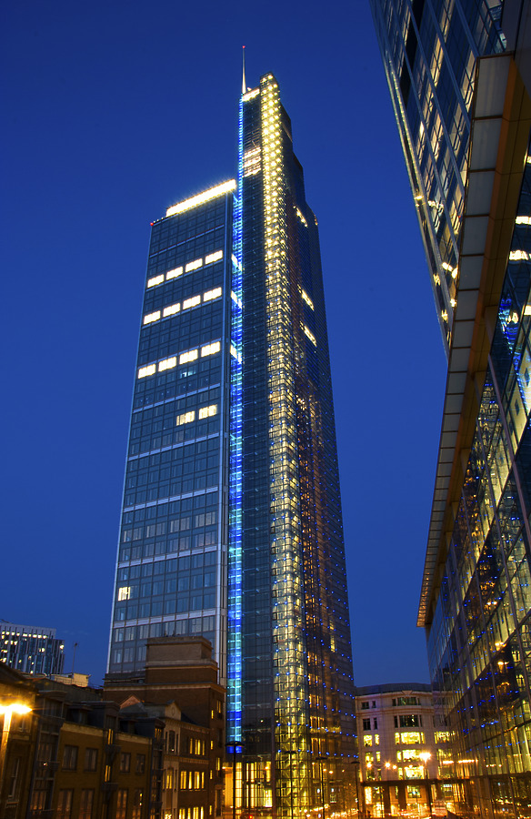 Heron Tower by Nareg Karamanoukian