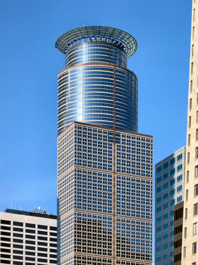 Capella Tower by James Peacock