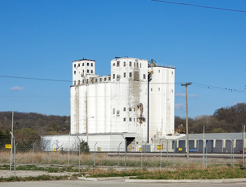 Missouri Farmers Association Elevator Headhouse