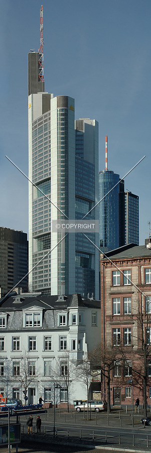 Commerzbank Tower by David Guija
