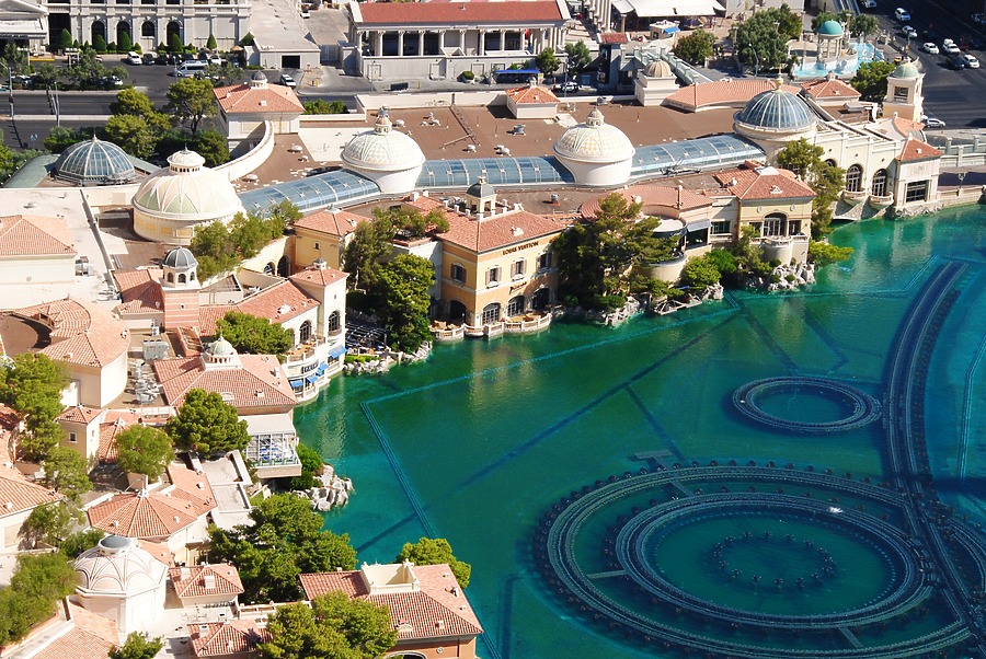 Bellagio Resort & Casino by Brian LoBue
