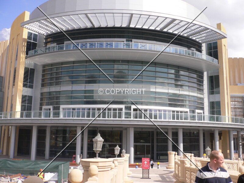 315-082-879