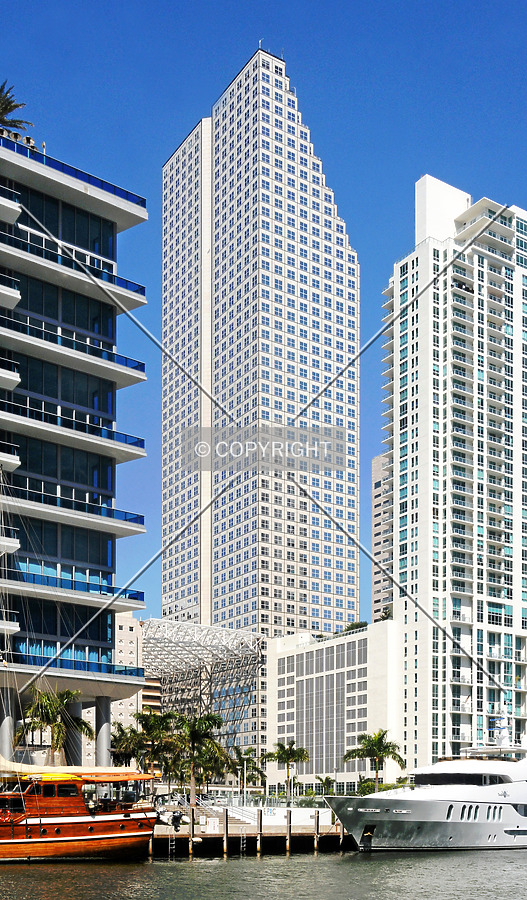 Southeast Financial Center by Jorge Molina