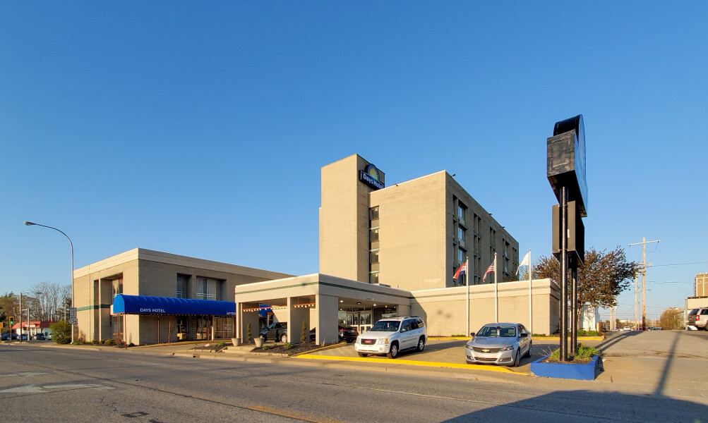 Days Hotel by Wyndham Danville Conference Center