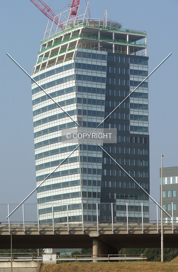 IJsseltoren by René Hogendijk