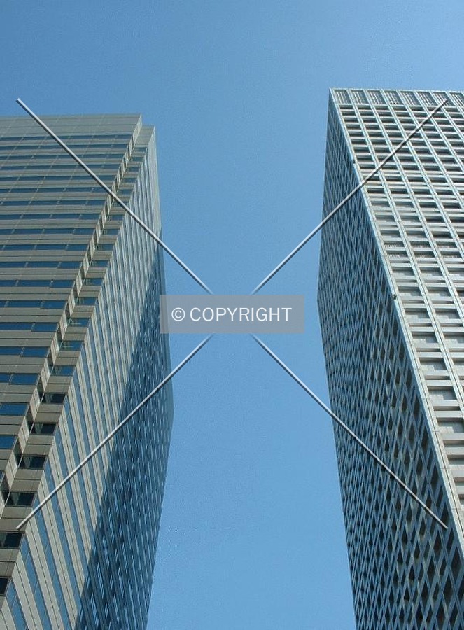 KDDI Building by Andrew Stewart