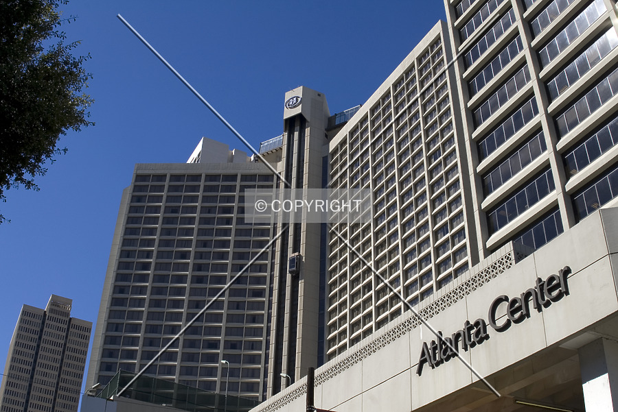Hilton Atlanta Downtown by Martin Bugajski