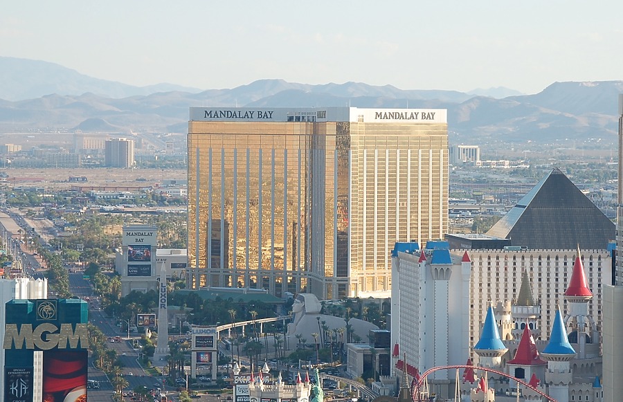 Mandalay Bay Hotel & Casino by Brian LoBue