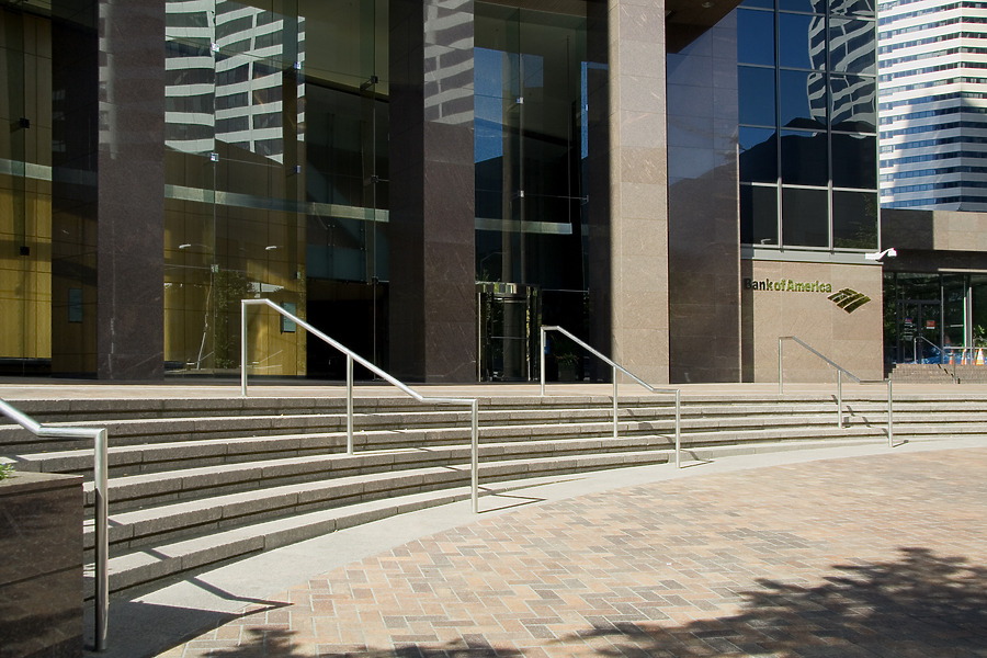 Columbia Center by Pavel Toczynski