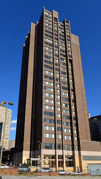 Charles Towers North Apartments