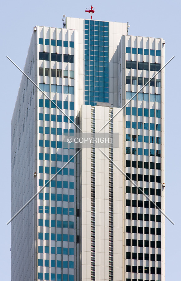 Shinjuku Nomura Building by Serdica