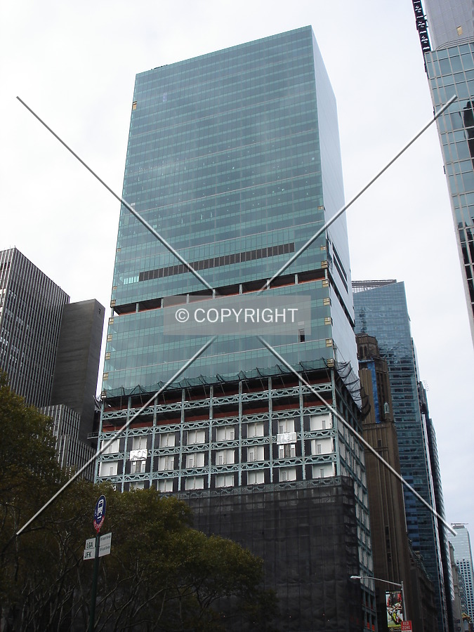 1095 Avenue of the Americas by Royce Douglas