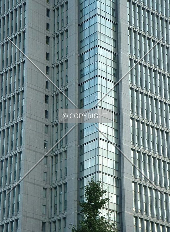 Marunouchi Building by Andrew Stewart
