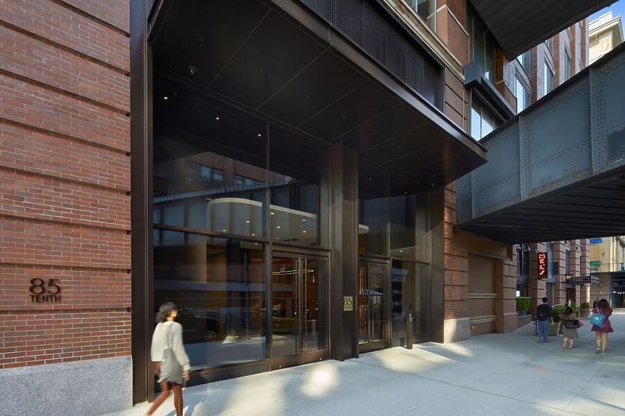 Level (3) Communications Building by Vornado Realty Trust