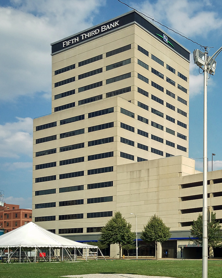 Fifth Third Bank Building by Ryan Hildebrand