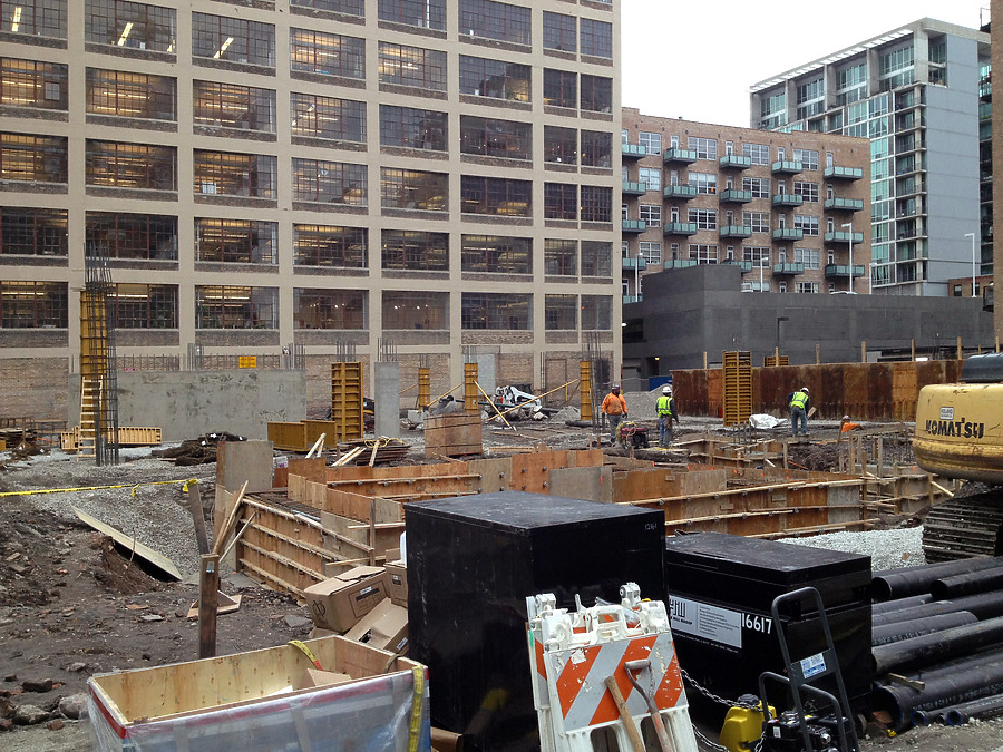 Jeff Jack Apartments by Daniel Kieckhefer