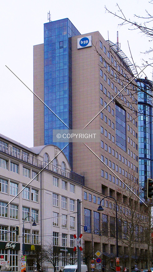 Bürohochhaus am Leutragraben by SOR-Art