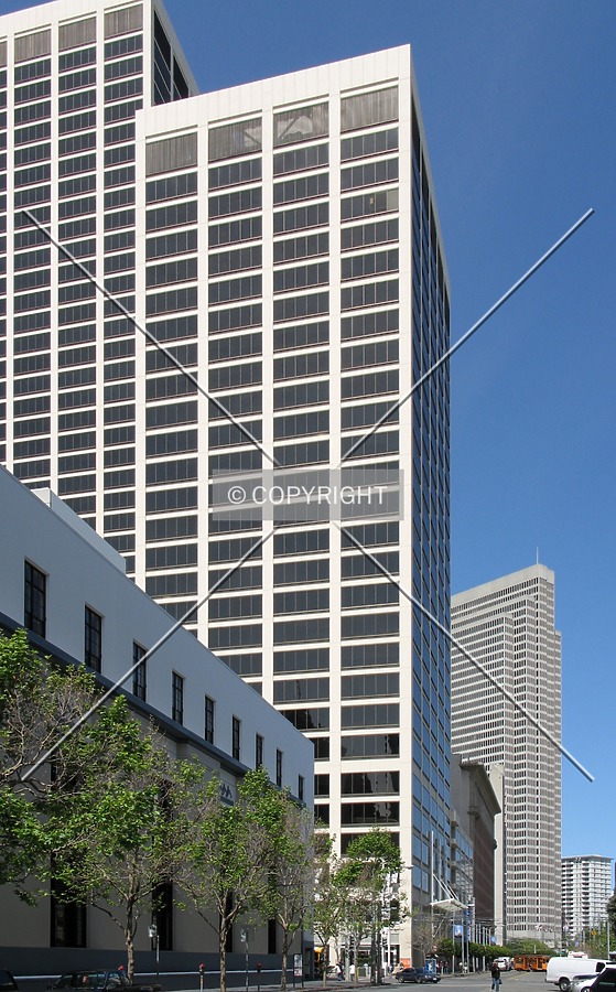 One Market Plaza, Spear Tower by Emmanuel D.