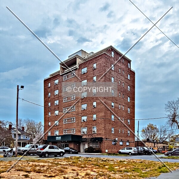 Cobb House Apartments