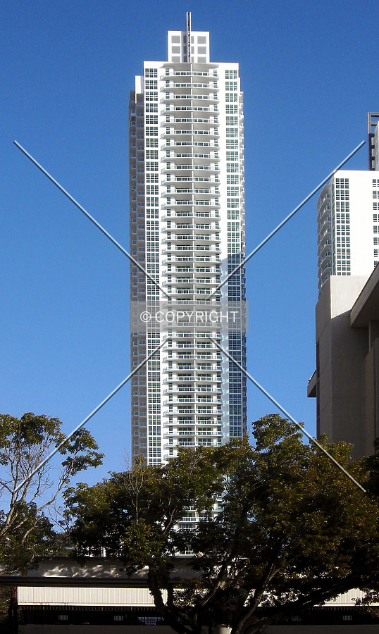 Plaza on Brickell Tower I by Jorge Molina
