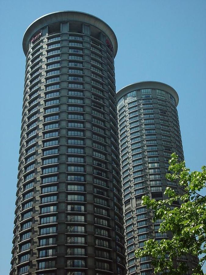 Westin Seattle South Tower by Garrett Stout