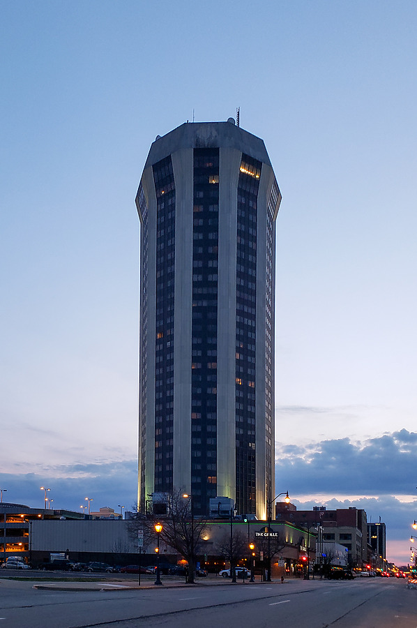 Wyndham Springfield City Centre by Ryan Hildebrand