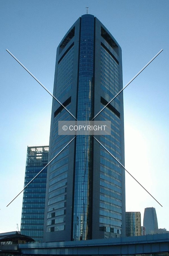 Shiodome Media Tower by Andrew Stewart