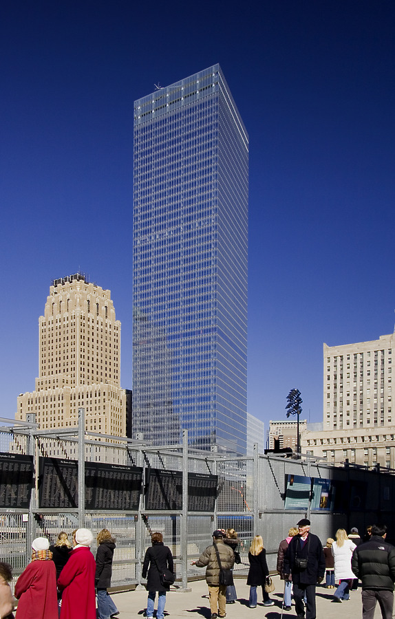 Seven World Trade Center by Pavel Toczynski