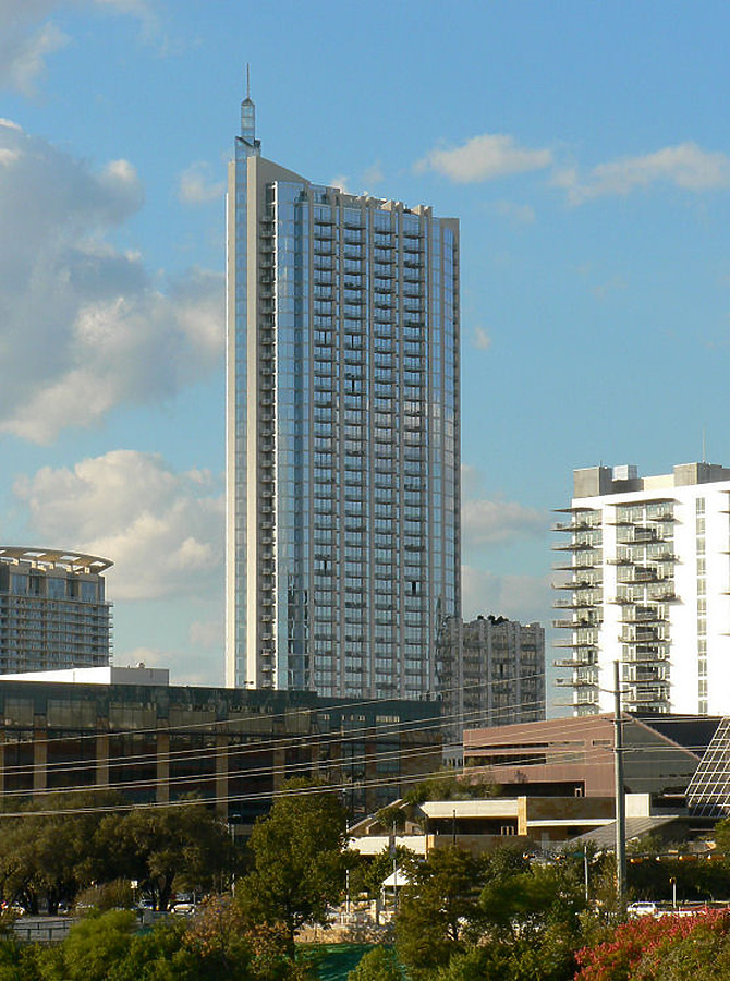 360 Condominiums by Kevin Lehnhardt