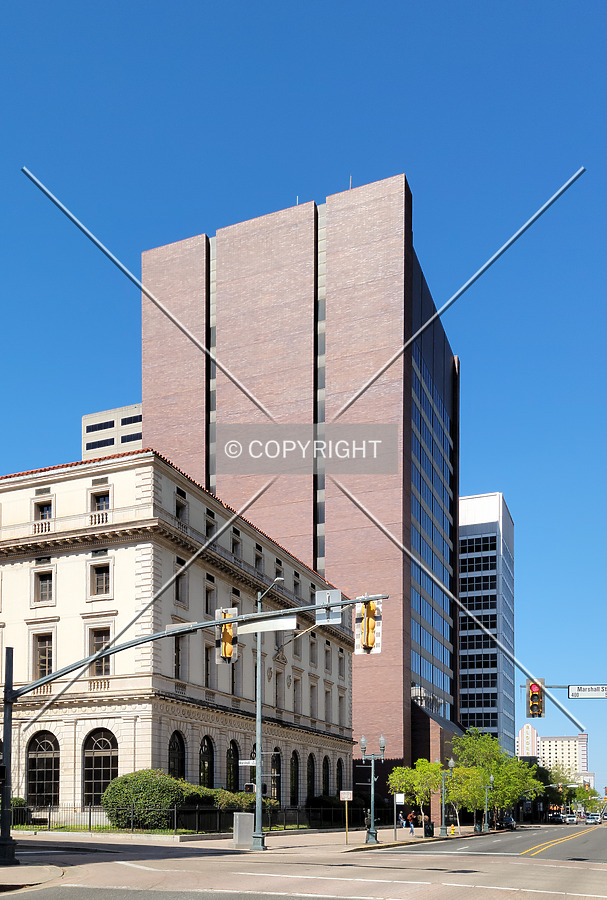 Chase Tower by Ryan Hildebrand