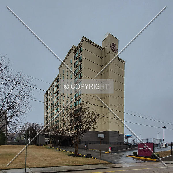 Crowne Plaza Memphis Downtown by Ryan Hildebrand