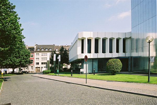 Völklinger Straße 4