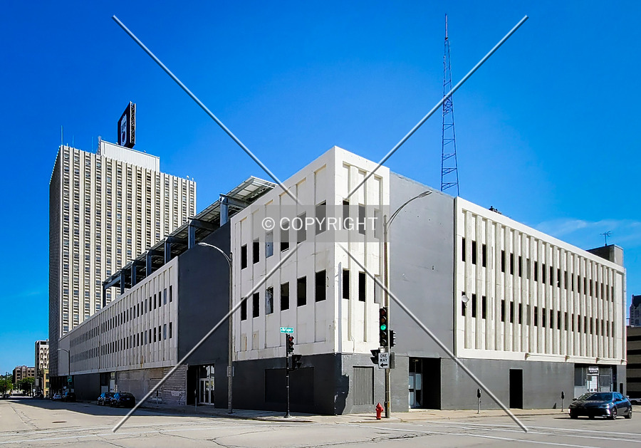 633 Building by Ryan Hildebrand