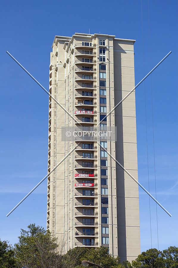 Paramount at Buckhead by Martin Bugajski