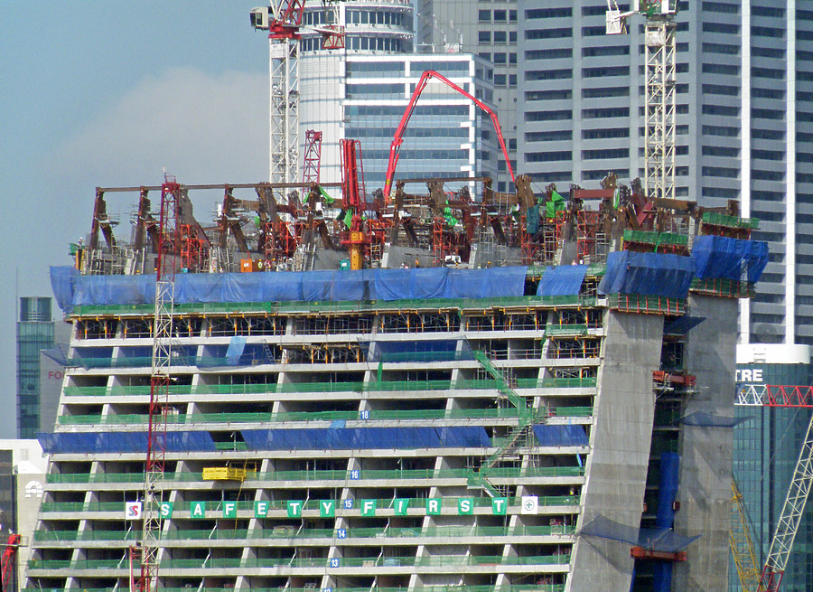 Marina Bay Sands Hotel by Horst Kiechle