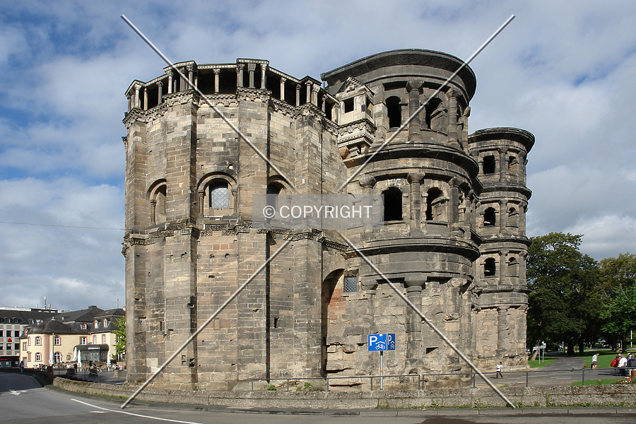 Porta Nigra by Nephilim