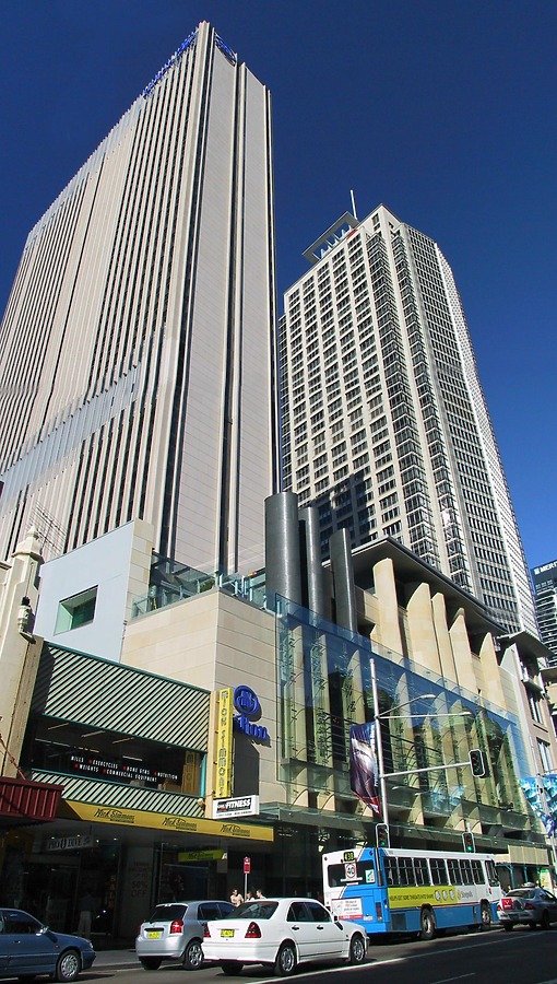 Hilton Sydney by John Bek