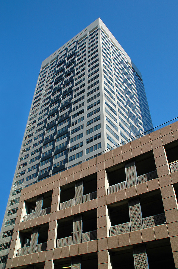 Marland House by John Bek