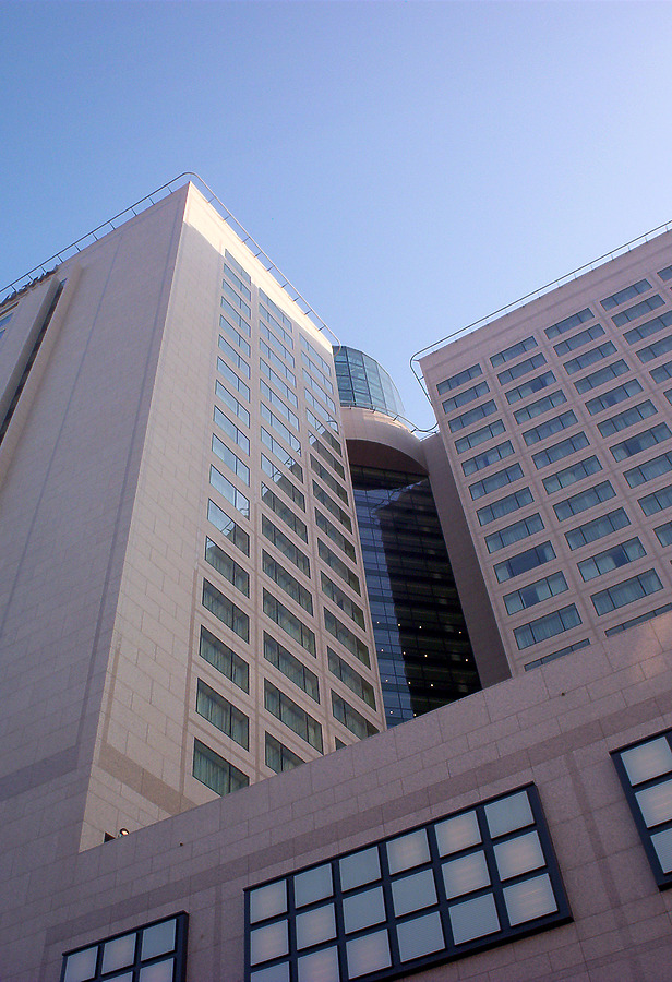 The Westin Warsaw by Pavel Toczynski